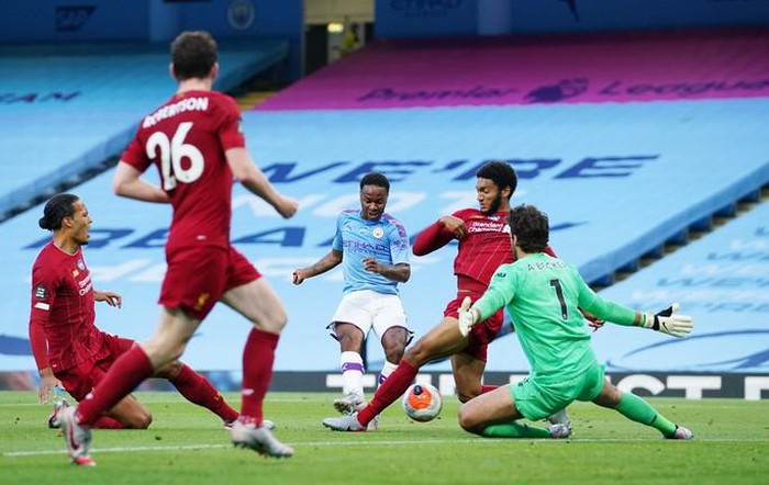 Mohamed Salah mắc Covid-19, Liverpool lo hết quân đá Ngoại hạng Anh