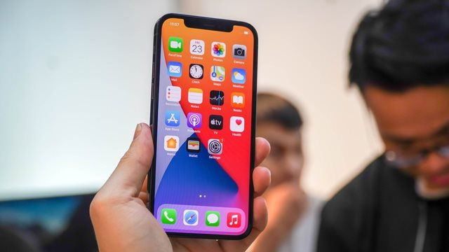 Khám phá iPhone 12 Pro Max vừa về đầu tiên tại Việt Nam