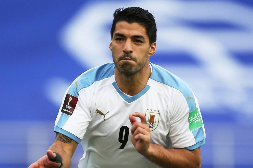 Suarez nhiễm Covid-19, lỡ hẹn đối đầu Messi