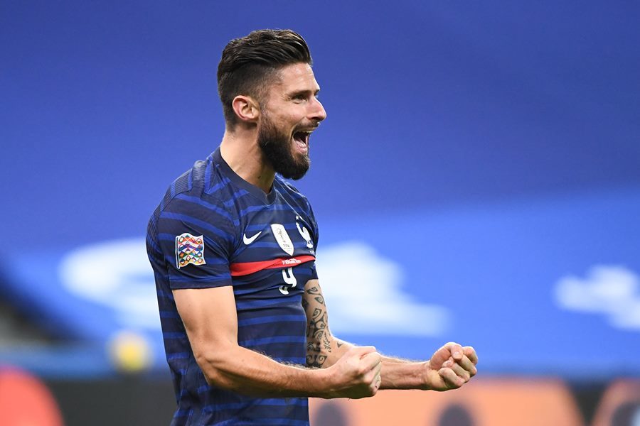 Giroud lập cú đúp, Pháp hùng dũng vào bán kết