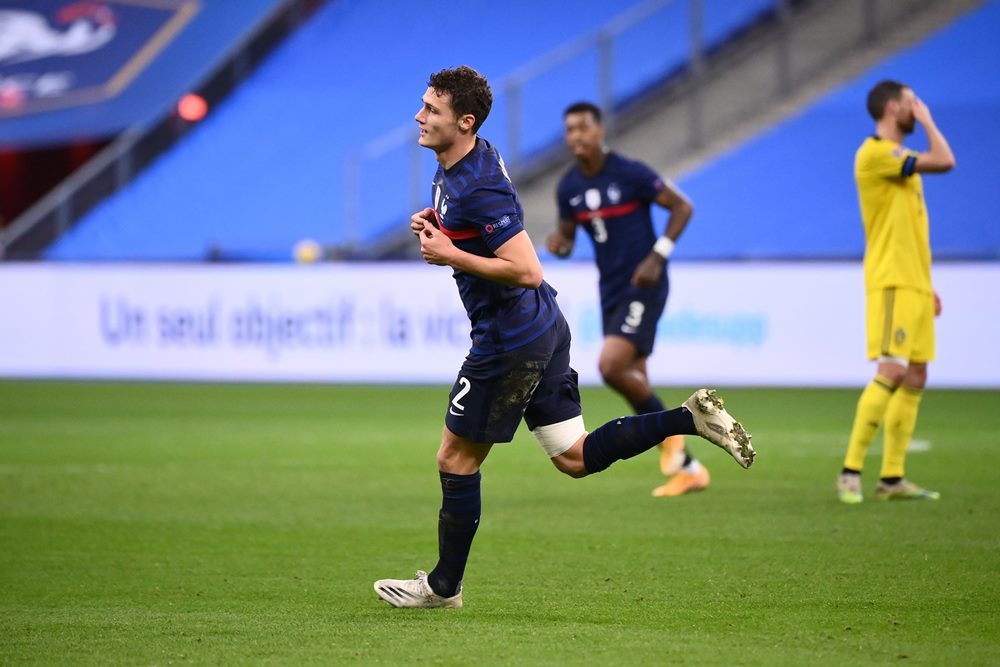 Giroud lập cú đúp, Pháp hùng dũng vào bán kết