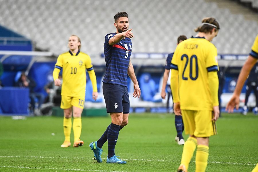 Giroud lập cú đúp, Pháp hùng dũng vào bán kết
