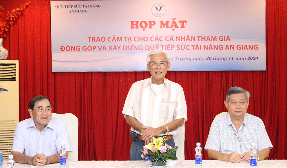 Họp mặt các cá nhân đóng góp và xây dựng quỹ Tiếp sức tài năng An Giang