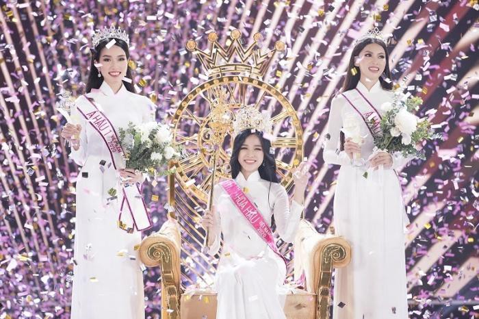 Cô gái con nhà nông Đỗ Thị Hà đăng quang Hoa hậu Việt Nam 2020