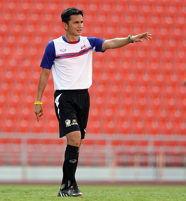 HLV Kiatisuk được chờ đợi mang đến điều đặc biệt cho V-League