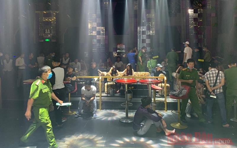 Phát hiện 74 người dương tính với ma túy trong quán bar