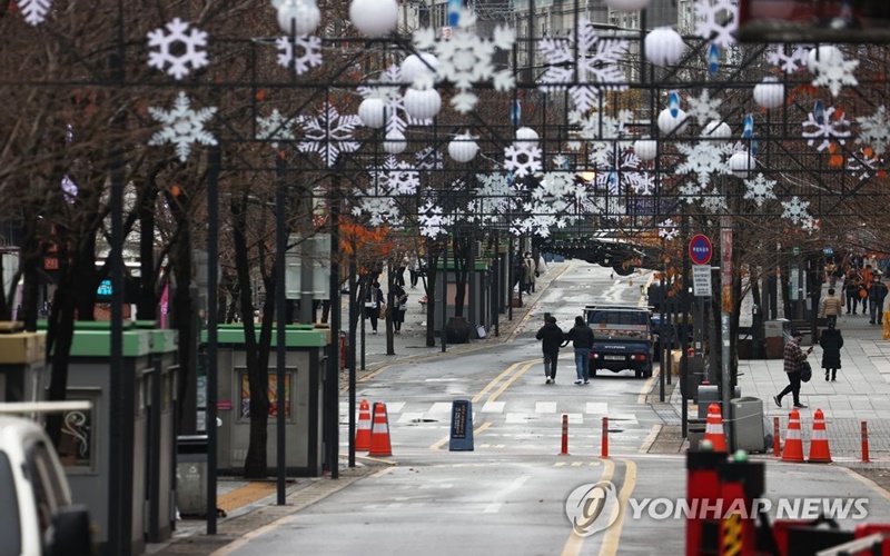 Hàn Quốc nâng mức giãn cách xã hội tại vùng thủ đô Seoul