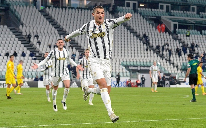 Ronaldo – gừng càng già càng cay