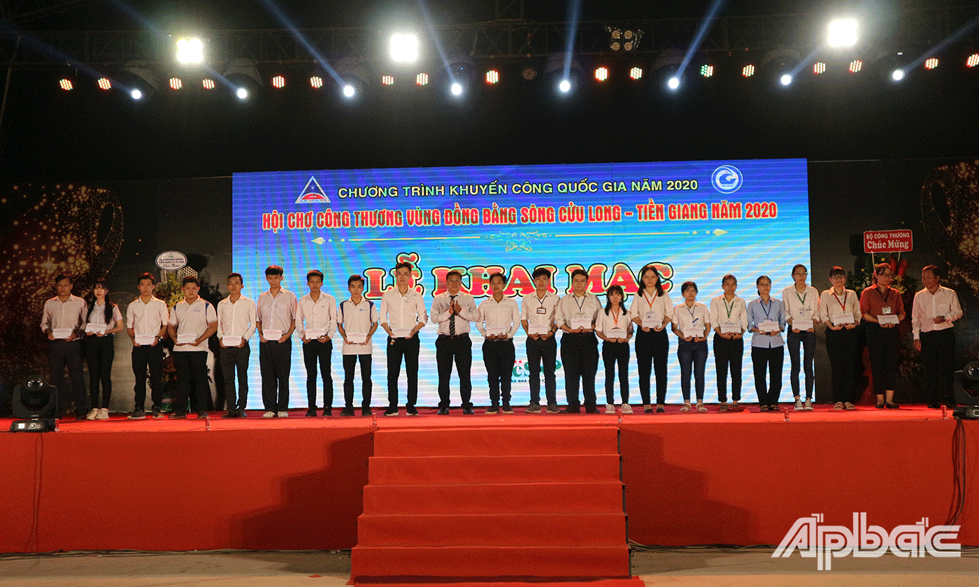 Khai mạc Hội chợ Công thương khu vực Đồng bằng sông Cửu Long - Tiền Giang năm 2020