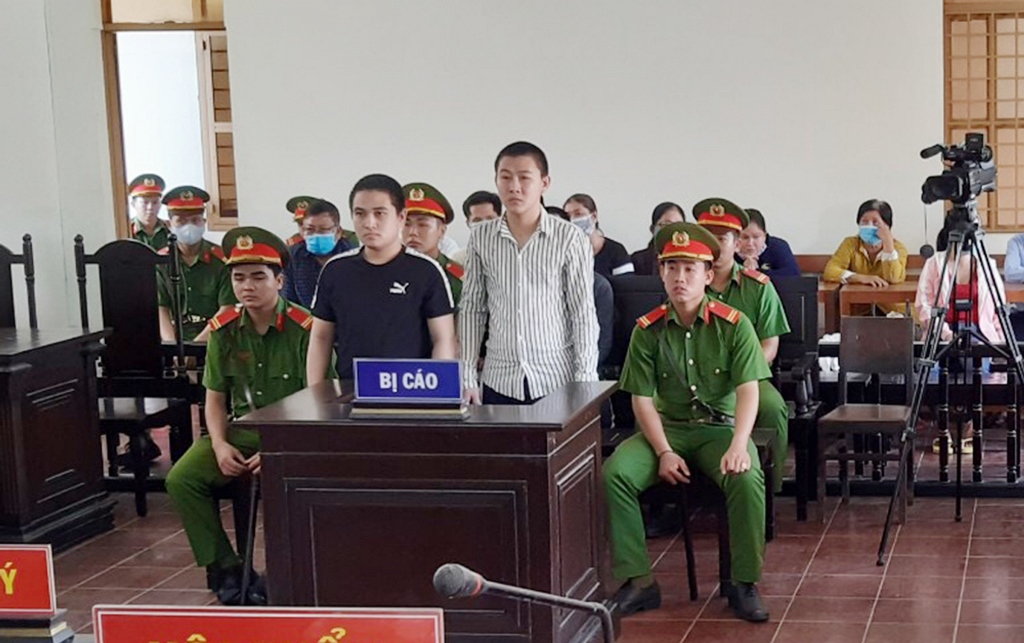 Ngồi tù vì ma túy