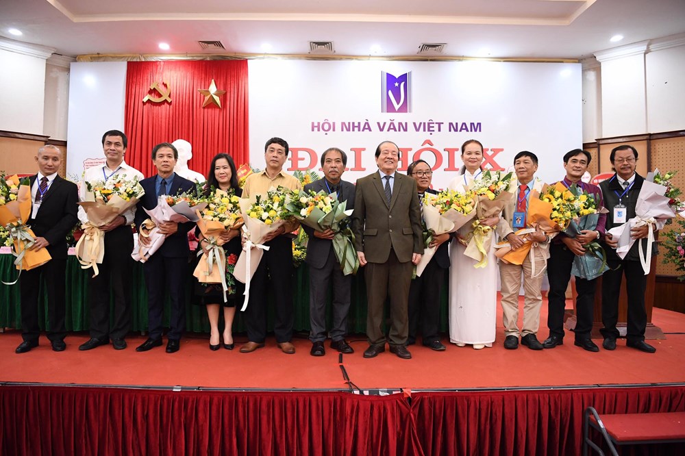 Nhà thơ Nguyễn Quang Thiều là tân Chủ tịch Hội Nhà văn Việt Nam