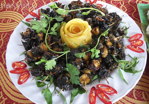 Ốc bươu bát bửu món, dân dã mà sang