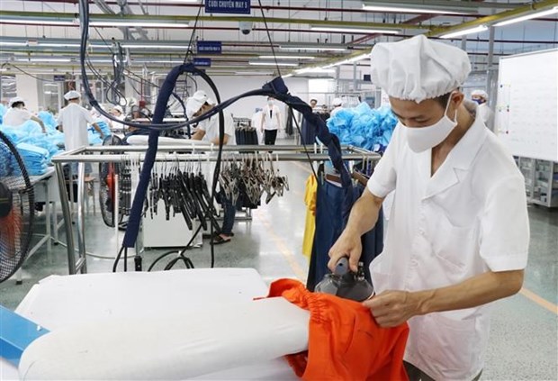 Kế hoạch phát triển kinh tế-xã hội năm 2021: GDP tăng khoảng 6%