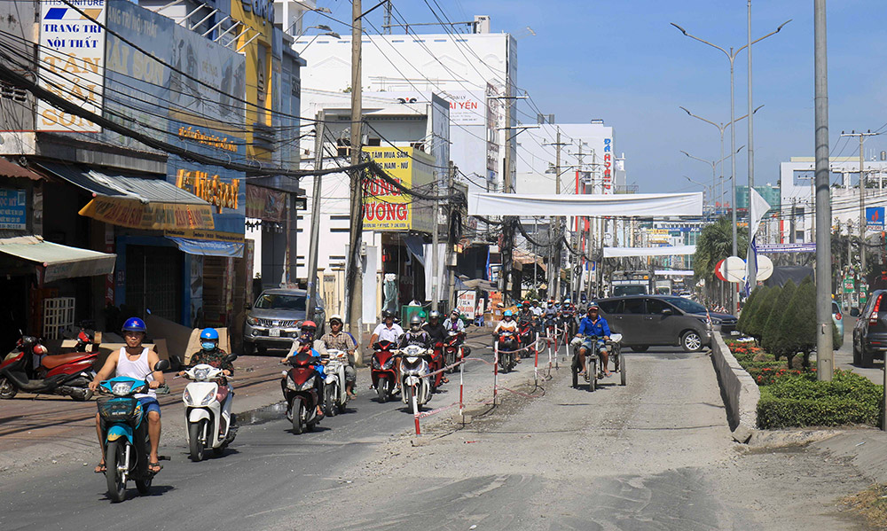 Đề nghị đảm bảo an toàn cho người và phương tiện lưu thông khi sửa chữa Quốc lộ 91