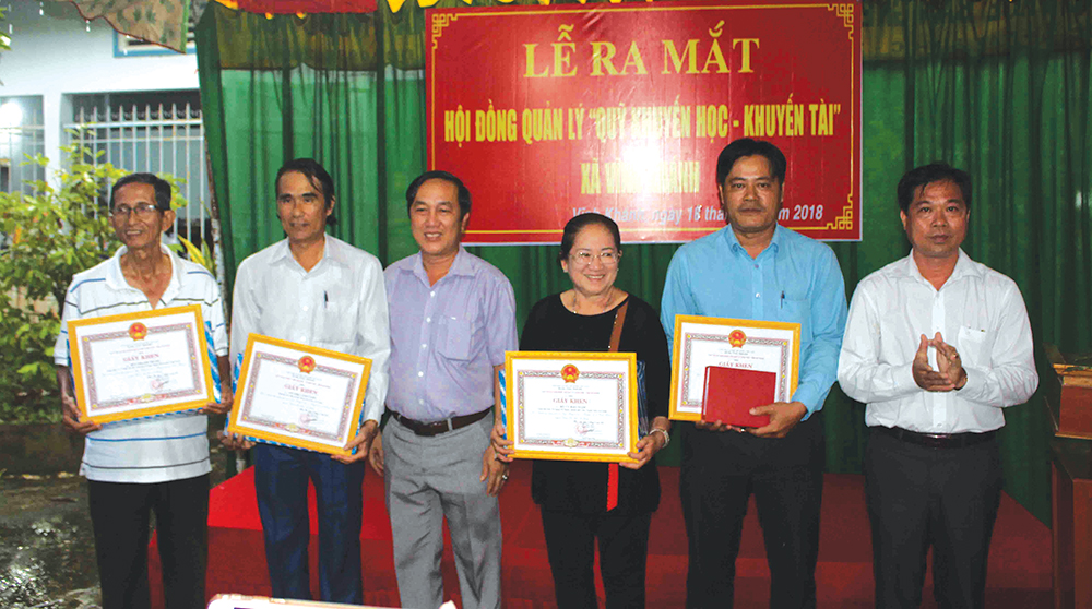 Tăng cường sự lãnh đạo của Đảng đối với công tác khuyến học, khuyến tài, xây dựng xã hội học tập