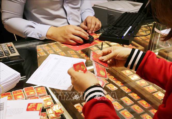Giá vàng đầu tuần giao dịch quanh mốc 54,5 triệu đồng/lượng