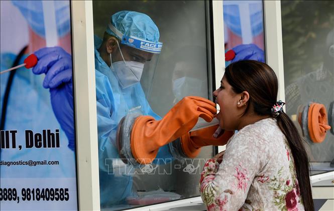 Diễn biến COVID-19 tới 6h sáng 7-12: Thế giới vượt 67 triệu ca bệnh; 14 nước có trên 1 triệu ca mắc