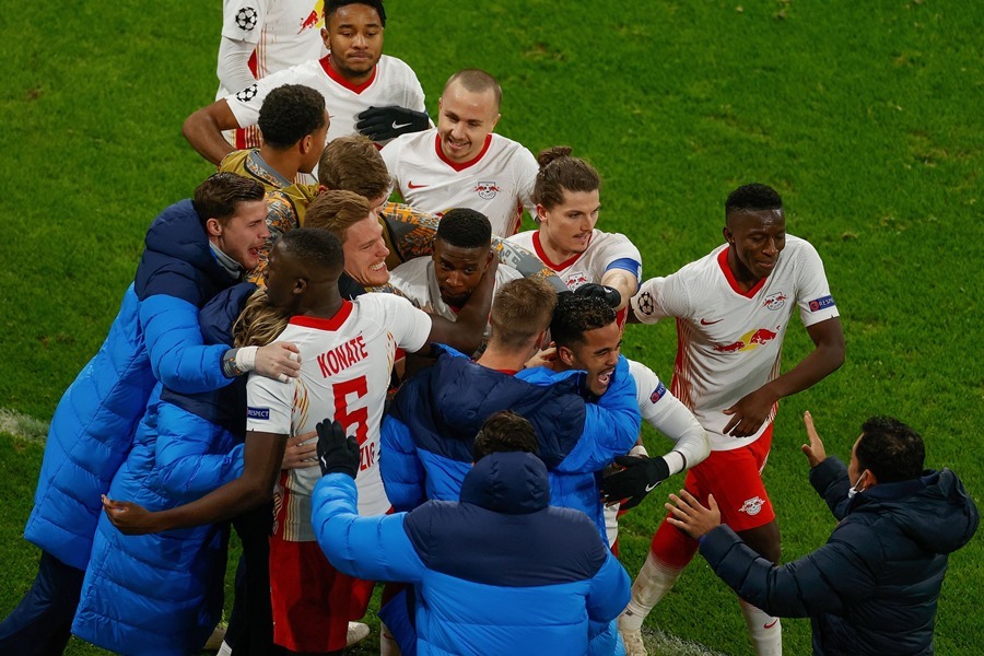 Xác định thêm 4 đội vào vòng 1/8 Champions League