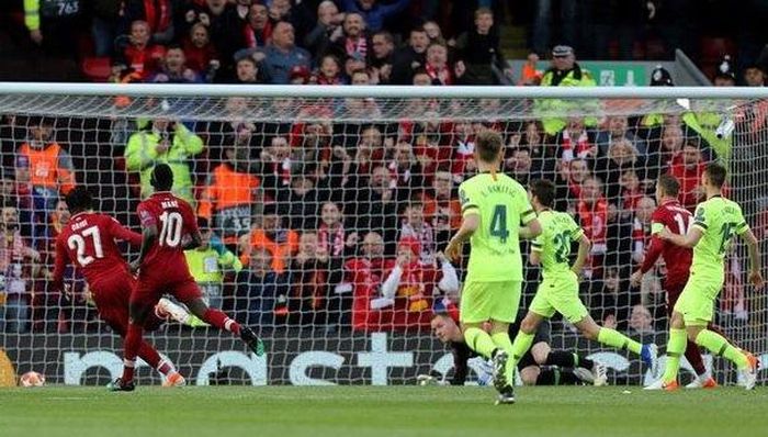 Bốc thăm vòng 16 Cúp C1: Man City, Liverpool dễ hẹn Barca