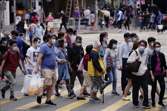 Thách thức của làn sóng COVID-19 thứ tư ở Hong Kong