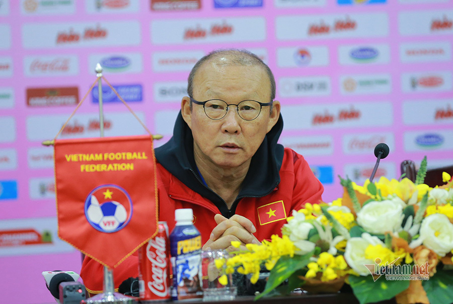 HLV Park Hang Seo: "U22 có thể thắng tuyển Việt Nam"