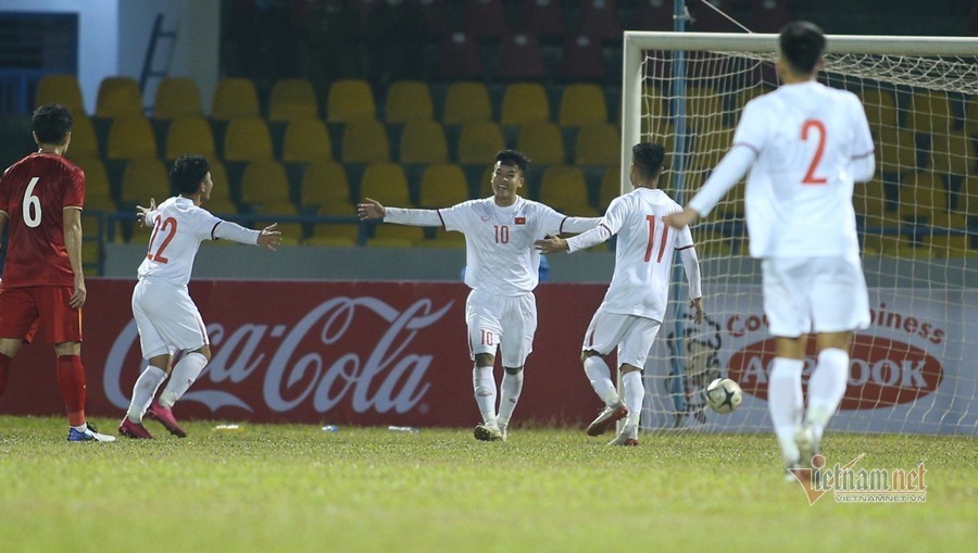 Tuyển Việt Nam 3-2 U22 Việt Nam: Thất vọng và hy vọng