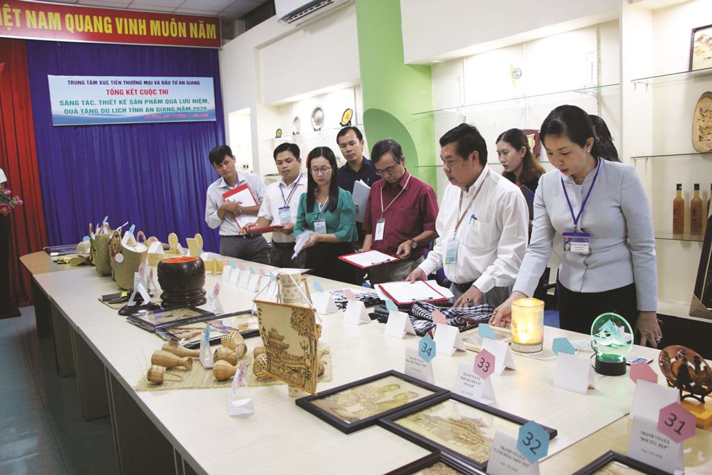 Sản phẩm quà lưu niệm, quà tặng du lịch của tỉnh An Giang