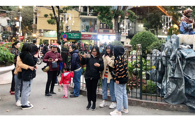 Kiểm soát chặt, xử lý nghiêm những người vi phạm quy định phòng, chống Covid-19