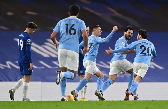 Chelsea thảm bại trước Man City, Lampard hồi hộp chờ bị sa thải
