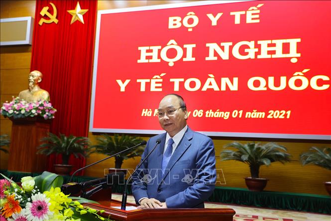 Thủ tướng Nguyễn Xuân Phúc dự Hội nghị Y tế toàn quốc