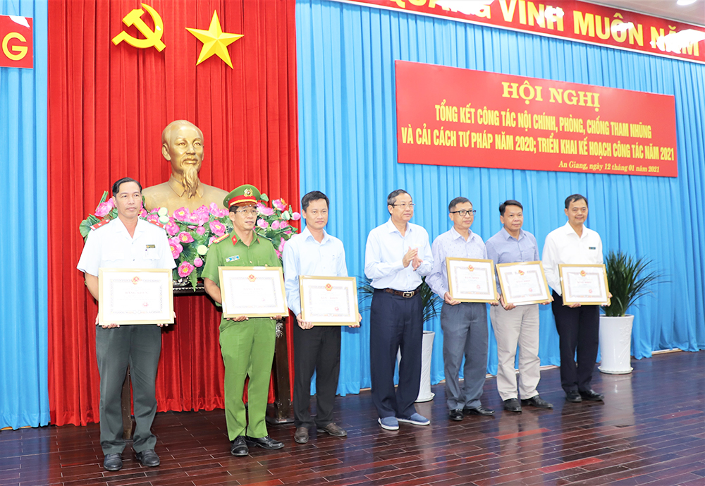 An Giang: Phát huy chí tiến công, thực hiện hiệu quả công tác nội chính, phòng, chống tham nhũng