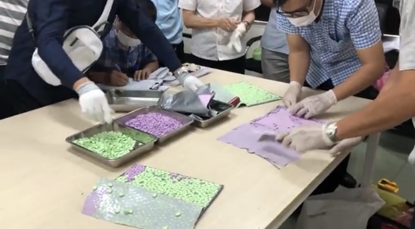 Thu giữ hơn 31,2 kg ma túy được vận chuyển trái phép qua đường bưu chính
