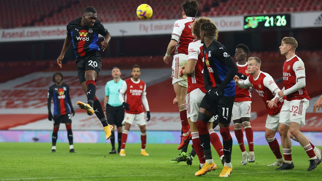 Arsenal bị cắt đứt mạch thắng ở Ngoại hạng Anh