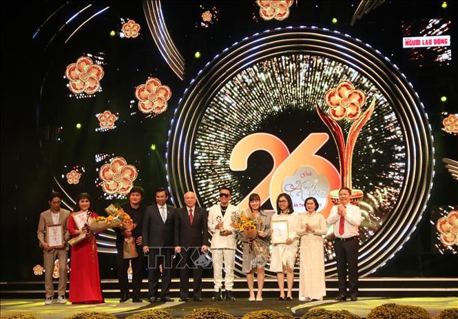 Vinh danh các nghệ sỹ đoạt Giải thưởng Mai Vàng năm 2020