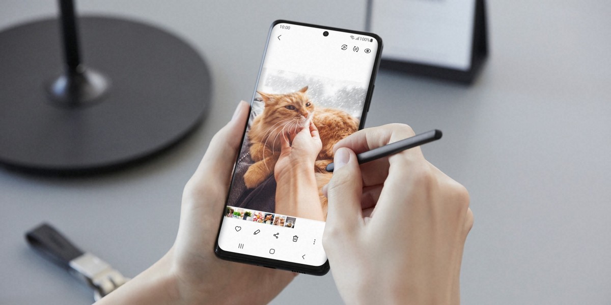 Samsung ra mắt bộ ba Galaxy S21: Rẻ hơn hẳn mọi năm