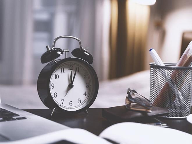 Mẹo nhỏ này sẽ giúp bạn thức dậy sớm vào buổi sáng