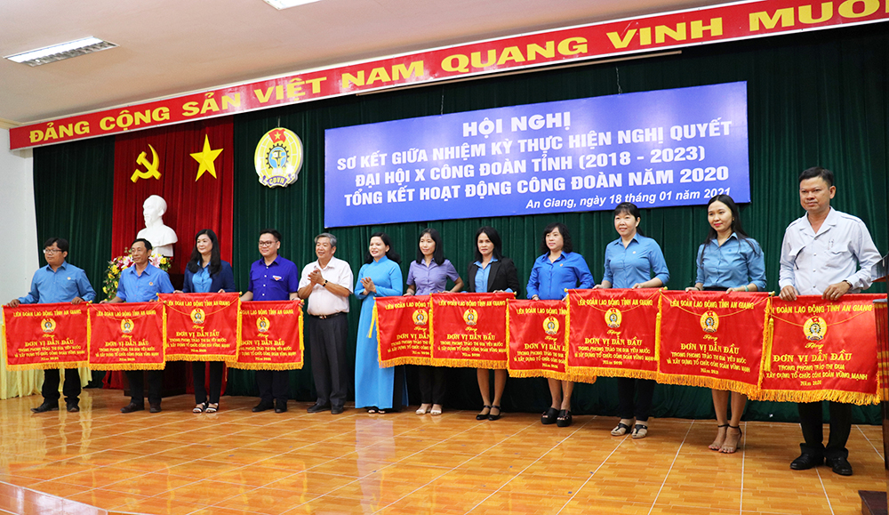 Liên đoàn Lao động An Giang đạt nhiều kết quả nổi bật sau nửa nhiệm kỳ