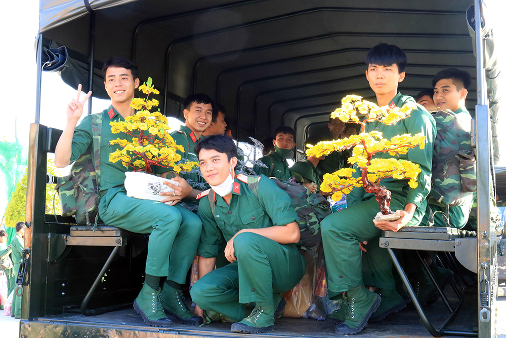 An Giang: Tiễn quân nhân hoàn thành nghĩa vụ quân sự trở về địa phương