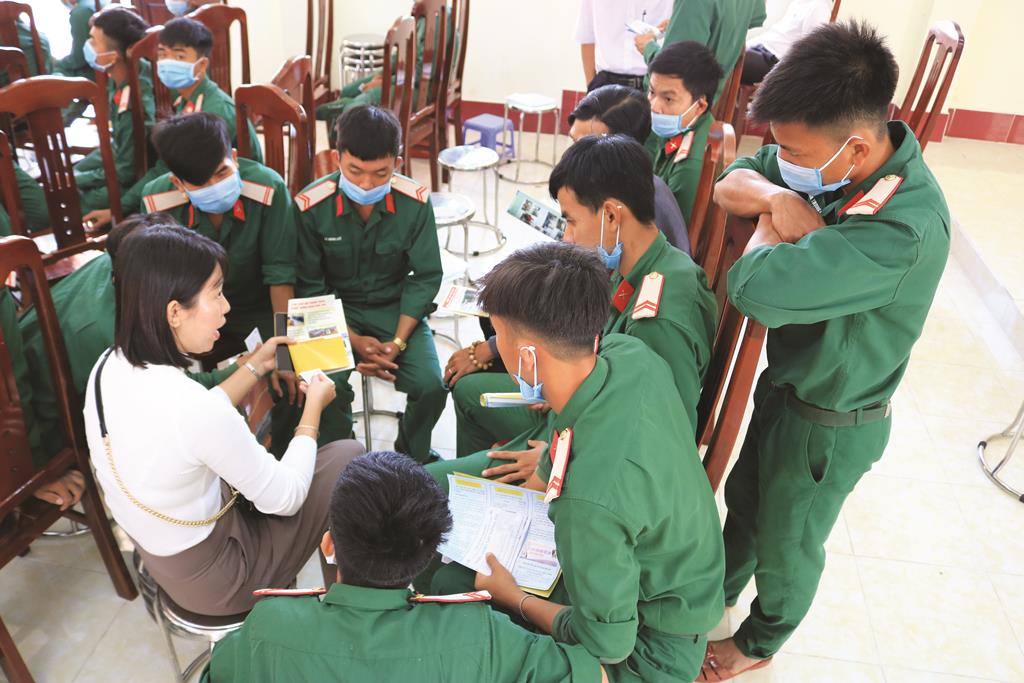 Làm gì sau khi xuất ngũ?