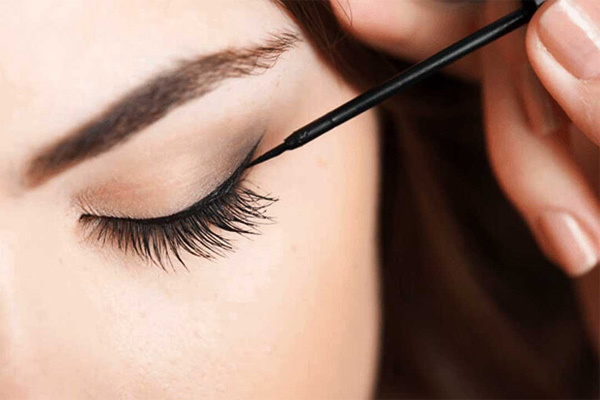 Năm hành động nhỏ gây tác hại cho mắt