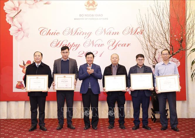 Bộ Ngoại giao tôn vinh các cơ quan báo chí vì sự nghiệp ngoại giao Việt Nam