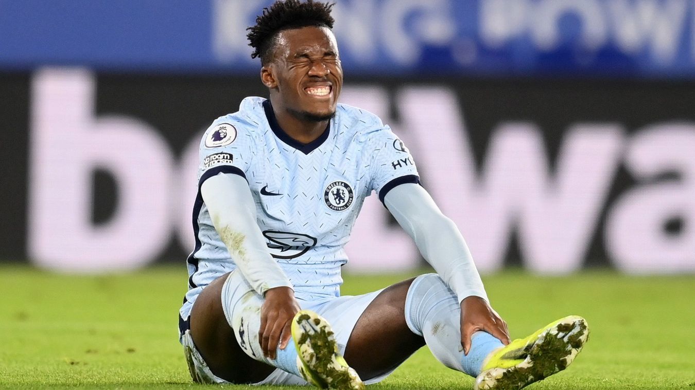 Đánh gục Chelsea, Leicester vượt MU leo lên đầu bảng