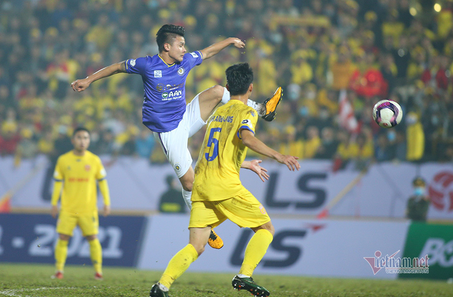 V-League khởi đầu ấn tượng: Thầy Park hân hoan nơi quê nhà