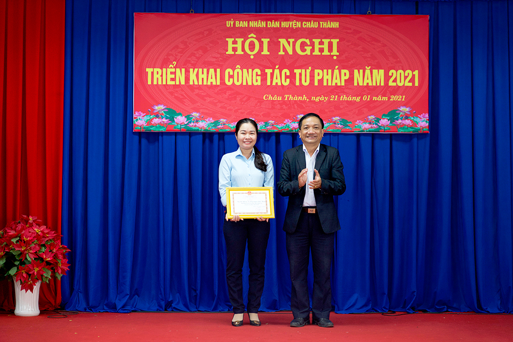 Châu Thành triển khai công tác tư pháp năm 2021