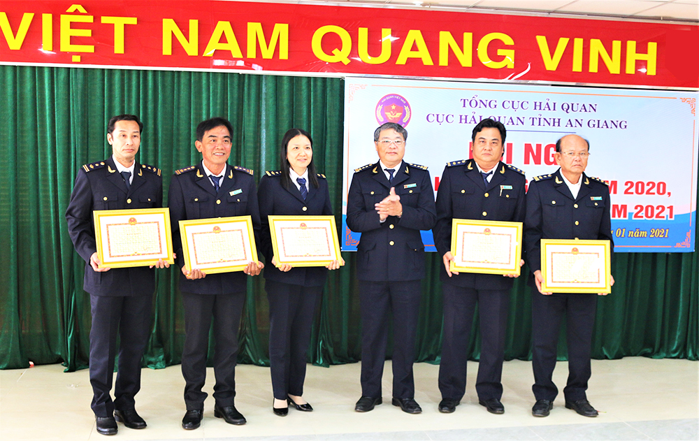 Cục Hải quan An Giang quyết tâm thực hiện thắng lợi nhiệm vụ năm 2021