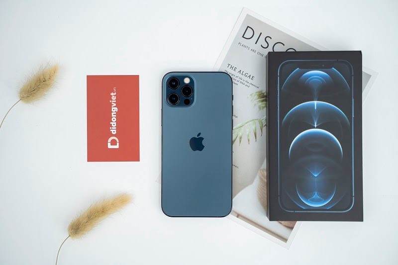 iPhone 12 chưa hết “sốt”, iPhone 13 đã lộ diện thiết kế tai thỏ "xịn sò"
