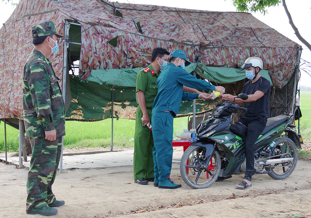 Màu xanh dân quân trên chốt biên giới
