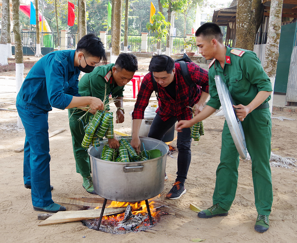 Màu xanh dân quân trên chốt biên giới
