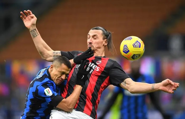 Người hùng Ibrahimovic hóa tội đồ, AC Milan thua ngược Inter ở Cúp quốc gia Ý