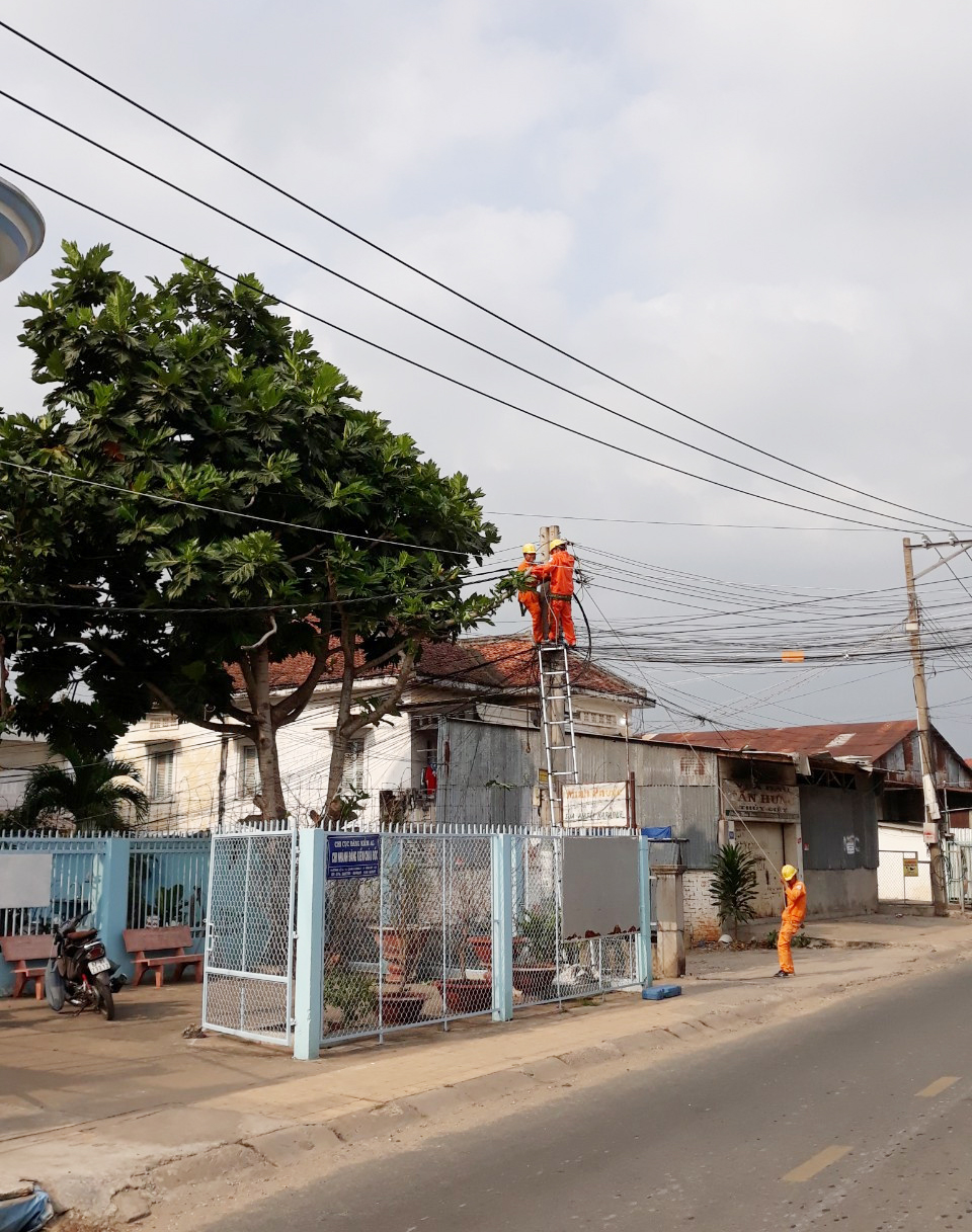 Điện lực Châu Đốc luôn cố gắng vì mục tiêu chung của TP. Châu Đốc và huyện An Phú